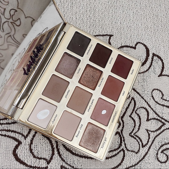 Tarte Tartelette in Bloom eyeshadow palette - Picture 3 of 8